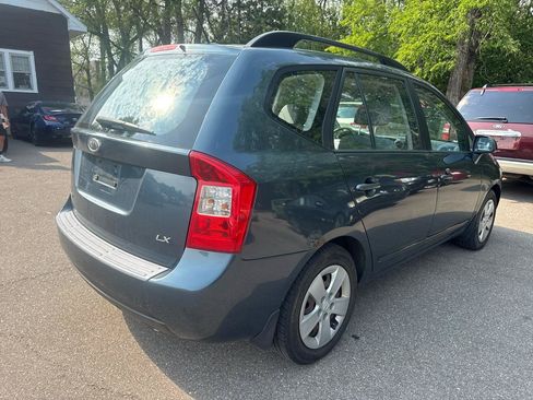Used 2009 Kia Rondo LX FWD image 5