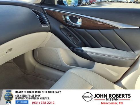 Used 2014 INFINITI Q50 Premium w/ Deluxe Touring Package image 8
