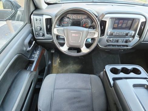 Used 2017 GMC Sierra 1500 SLE w/ SLE Value Package image 12