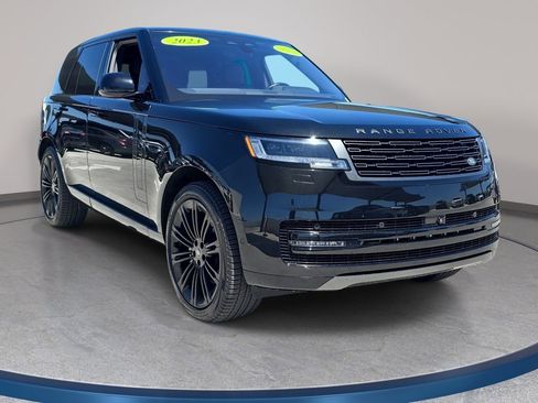 Certified 2023 Land Rover Range Rover SE AWD/4WD image 3