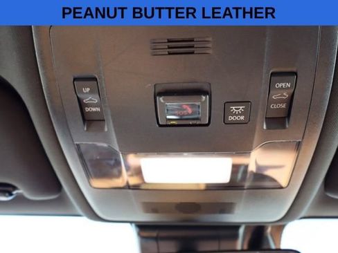 Used 2023 Lexus IS 300 w/ Comfort Package RWD image 9