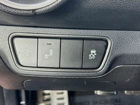 Used 2022 Kia Forte GT-Line w/ GT-Line Premium Package FWD image 10