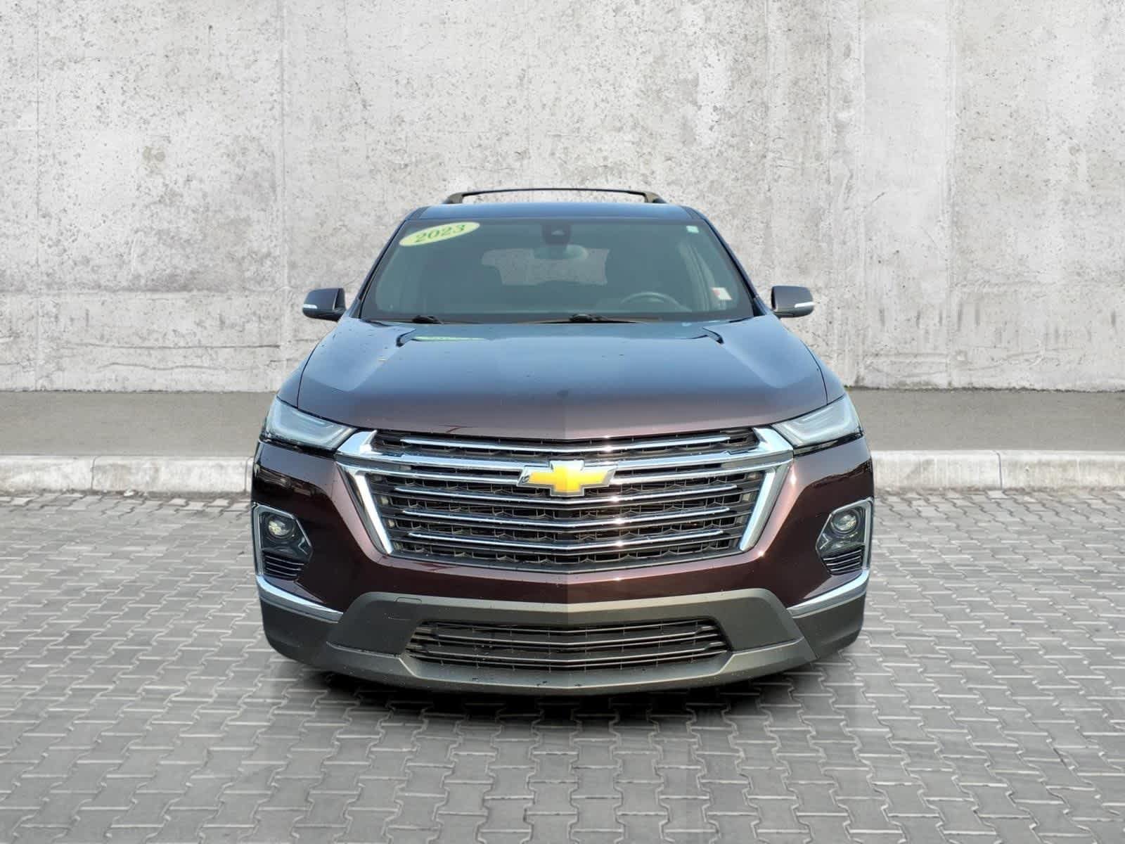 Used 2023 Chevrolet Traverse LT w/ LPO, Floor Liner Package AWD/4WD image 3