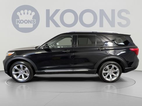 Certified 2020 Ford Explorer Platinum w/ Premium Technology Package AWD/4WD image 7