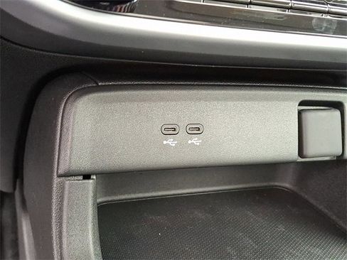 New 2025 Honda Prologue Touring image 19