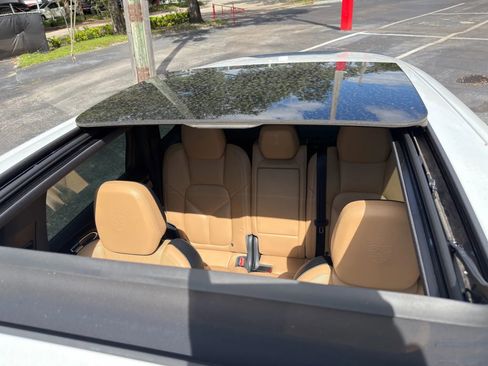 Used 2016 Porsche Cayenne S w/ Premium Package image 26