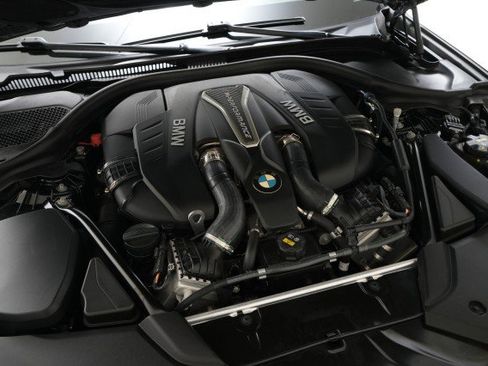 Used 2019 BMW M550i xDrive M550i xDrive w/ Premium Package 2 image 70