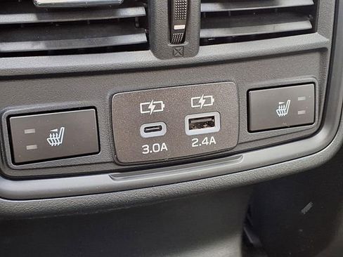 New 2026 Subaru Outback Limited AWD/4WD image 10