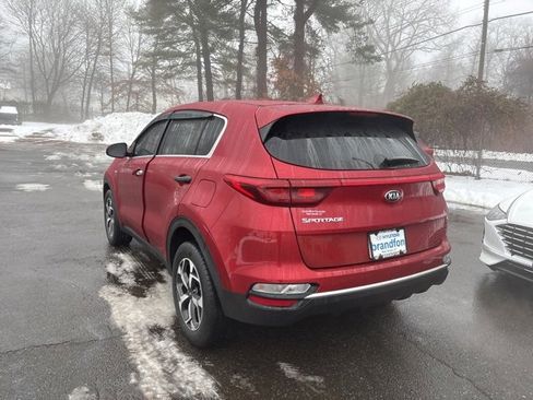 Used 2020 Kia Sportage LX image 4