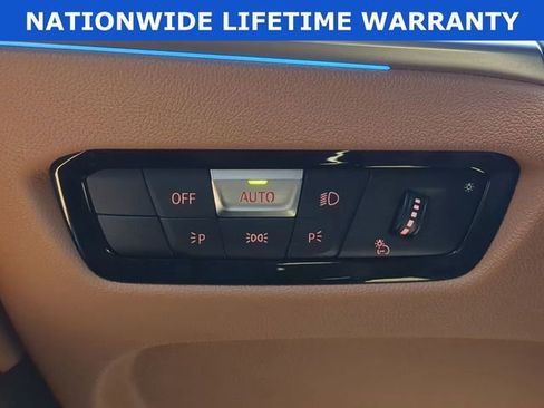 Used 2023 BMW 330e w/ Driving Assistance Package image 27