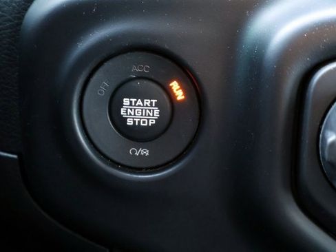 Used 2021 Jeep Gladiator Overland w/ Popular Equipment Package image 8