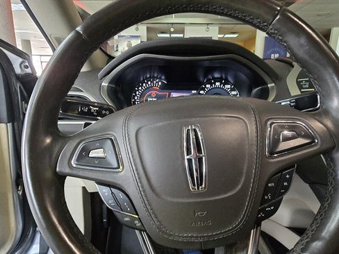 Used 2020 Lincoln MKZ Reserve w/ Elements Package FWD image 29