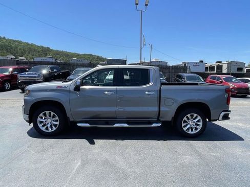 Certified 2020 Chevrolet Silverado 1500 LTZ w/ LTZ Premium Package AWD/4WD image 2