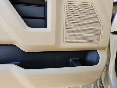 Used 2017 Ford F150 XLT w/ Equipment Group 301A Mid image 16