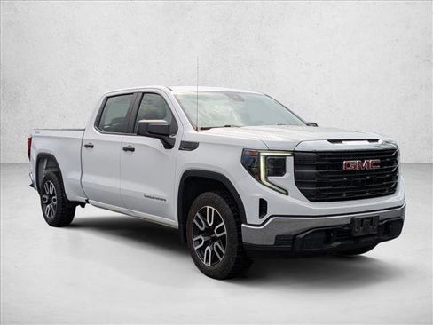 Used 2022 GMC Sierra 1500 Pro w/ Trailering Package AWD/4WD image 3