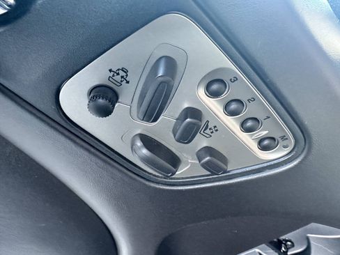 Used 2007 Jaguar XK Convertible RWD image 22