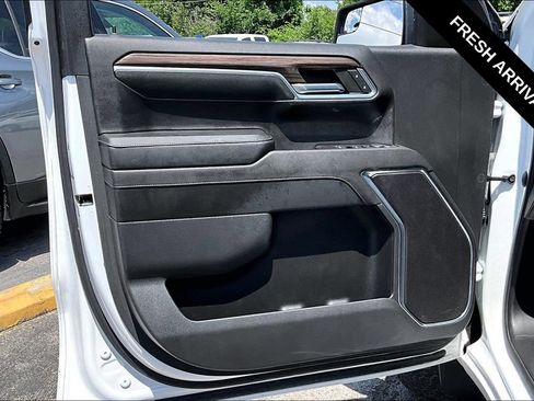 Used 2024 Chevrolet Silverado 1500 LT AWD/4WD image 21