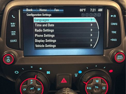 Used 2015 Chevrolet Camaro LT image 31