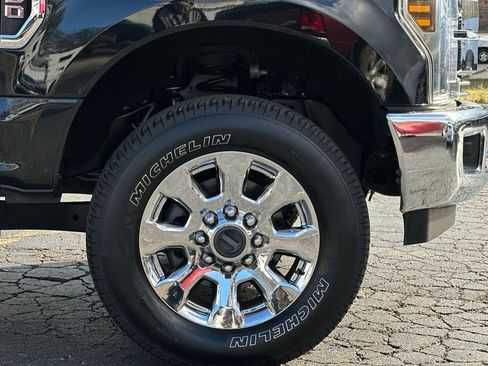 Certified 2019 Ford F250 Lariat w/ Lariat Ultimate Package image 29