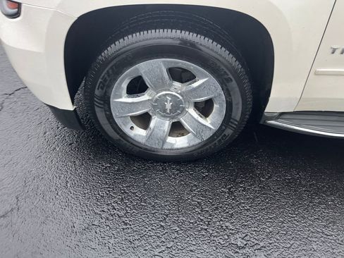 Used 2015 Chevrolet Tahoe LTZ image 37