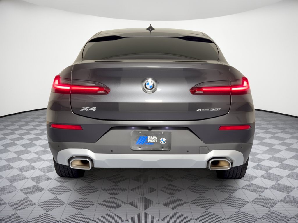 Used 2025 BMW X4 xDrive30i AWD/4WD image 11