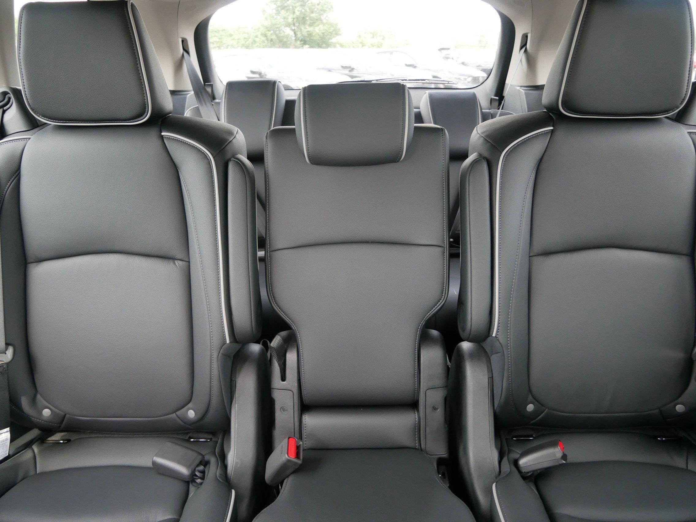 New 2027 Honda Odyssey Touring image 10