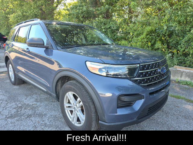 Used 2021 Ford Explorer XLT w/ Class III Trailer Tow Package AWD/4WD image 2