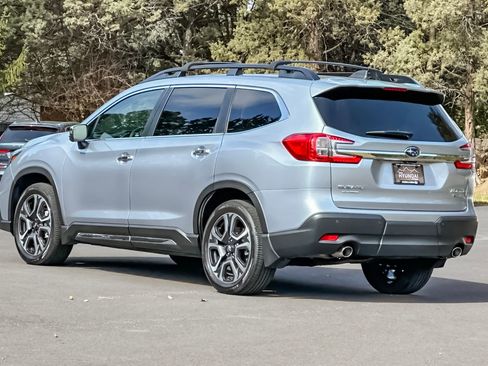 Used 2023 Subaru Ascent Touring image 6