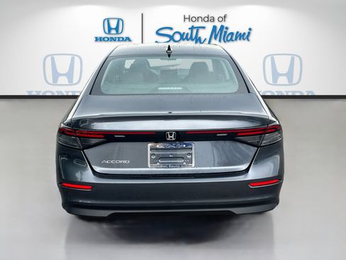 New 2025 Honda Accord SE image 5