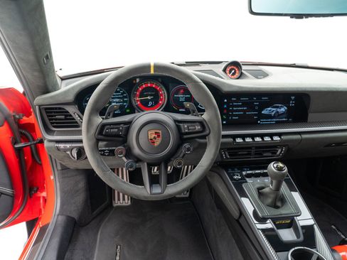 Certified 2025 Porsche 911 GT3 RS image 35