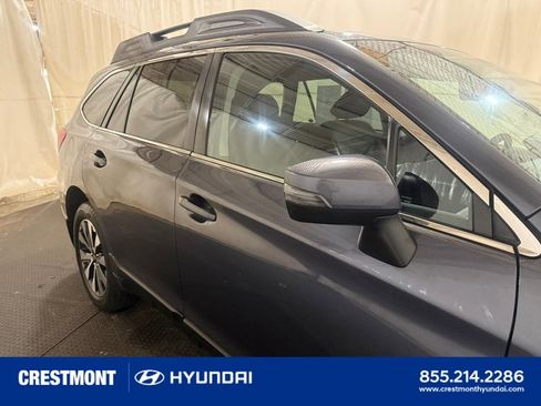 Used 2017 Subaru Outback 2.5i Limited image 14
