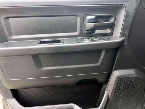 Used 2015 RAM 1500 Express image 15