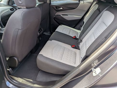 Used 2022 Chevrolet Equinox LT FWD image 27