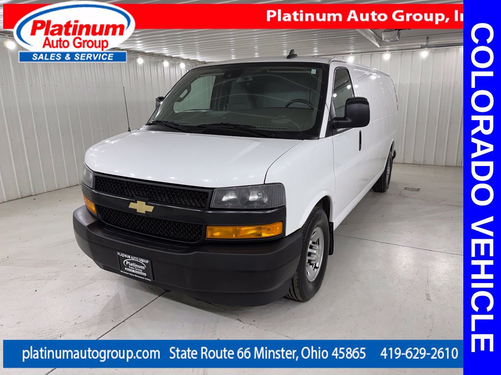 Used 2020 Chevrolet Express 3500 Extended w/ Driver Convenience Package RWD image 1