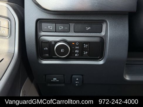 Used 2024 Ford F250 Lariat AWD/4WD image 28