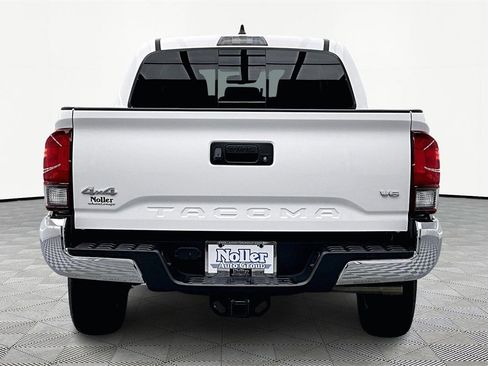 Used 2023 Toyota Tacoma SR5 image 4