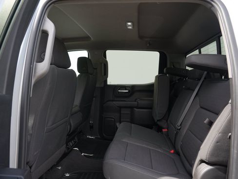 Certified 2020 Chevrolet Silverado 1500 LT AWD/4WD image 18