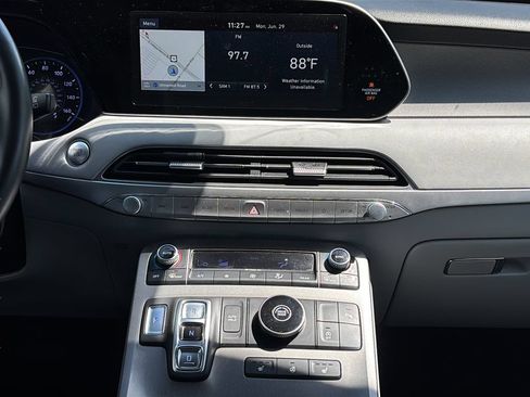Used 2021 Hyundai Palisade SEL w/ Premium Package FWD image 19