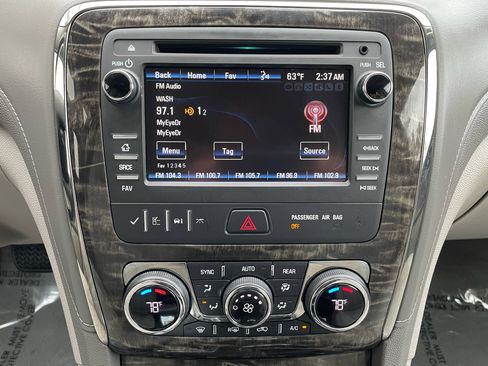 Used 2013 Buick Enclave Leather image 27