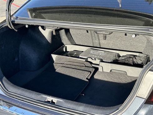 Certified 2022 Nissan Altima 2.5 SV w/ SV Premium Package image 12