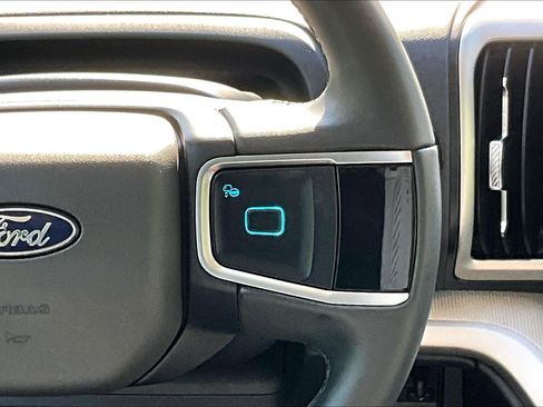 Used 2025 Ford Expedition Max Active image 21