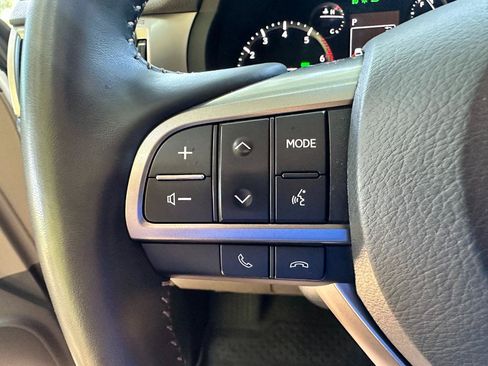 Used 2023 Lexus GX 460 Premium AWD/4WD image 44