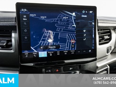 Used 2024 Ford Expedition XLT RWD image 36
