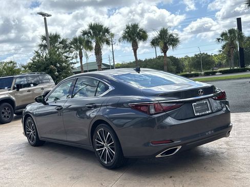 Used 2024 Lexus ES 350 w/ Premium Package FWD image 6
