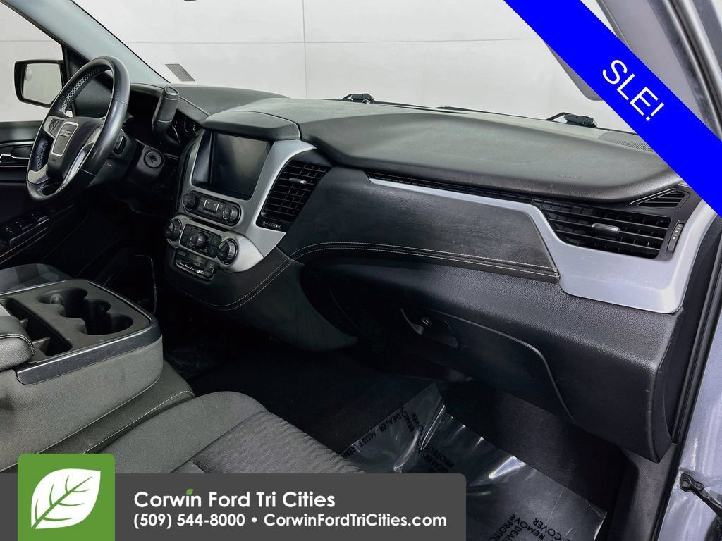 Used 2020 GMC Yukon XL SLE AWD/4WD image 30