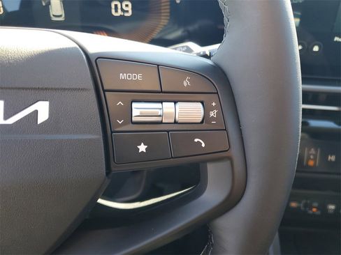 New 2026 Kia Sportage EX image 12