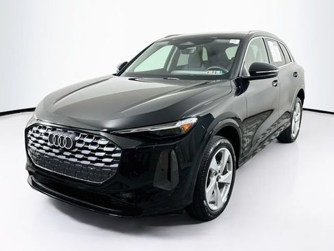 Used 2025 Audi Q5 Premium Plus w/ Premium Plus AWD/4WD image 3