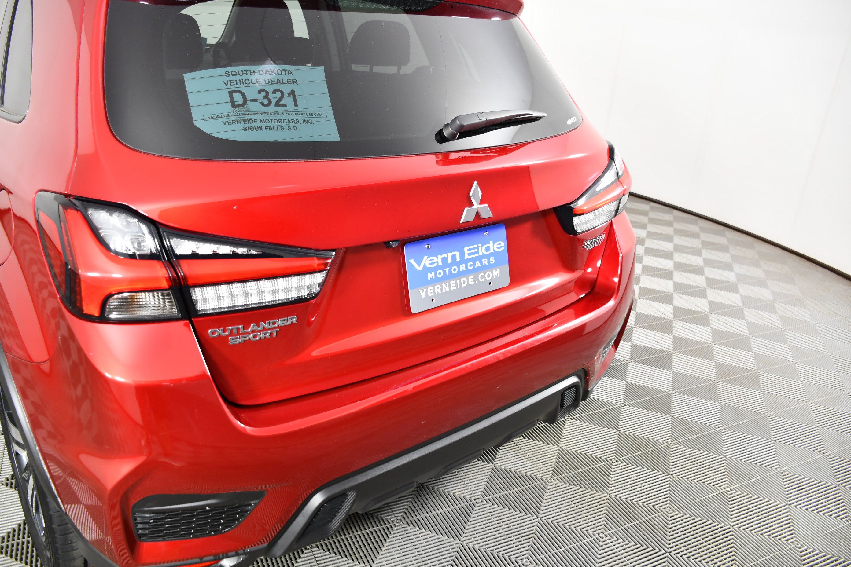 Used 2024 Mitsubishi Outlander Sport ES AWD/4WD image 15