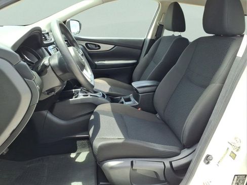 Used 2021 Nissan Rogue Sport S FWD image 14