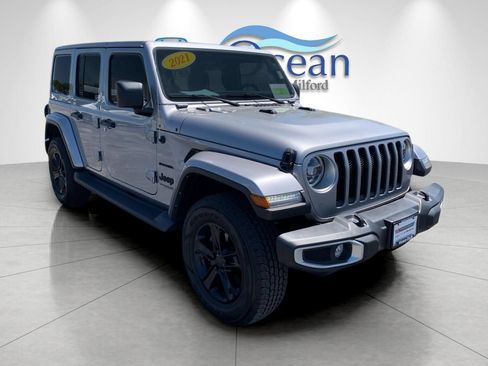 Used 2021 Jeep Wrangler Unlimited Sahara w/ Uconnect 4C Nav & Sound Group AWD/4WD image 1